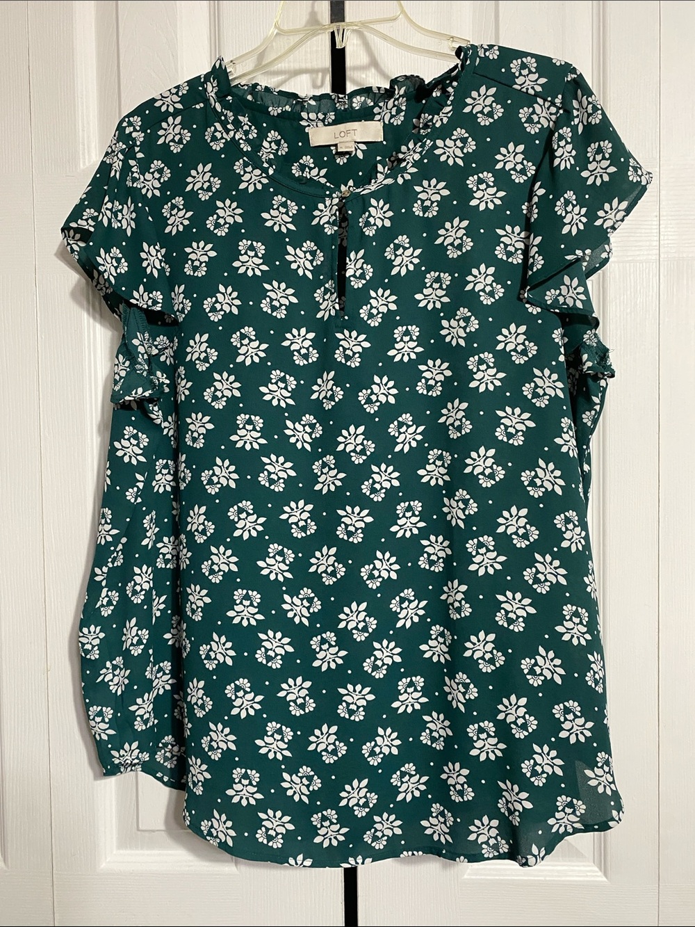 LOFT green & white floral top blouse shirt size XL